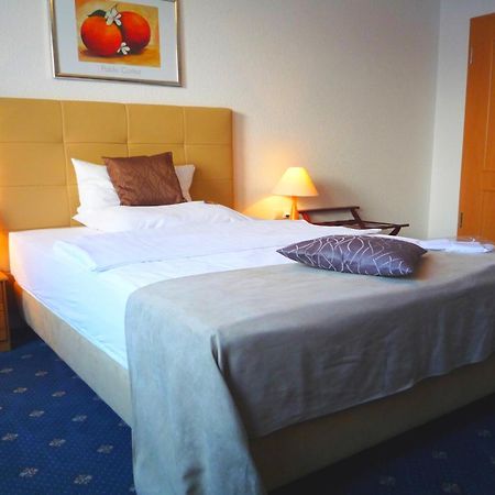 Hotel Abalone Remscheid Ngoại thất bức ảnh