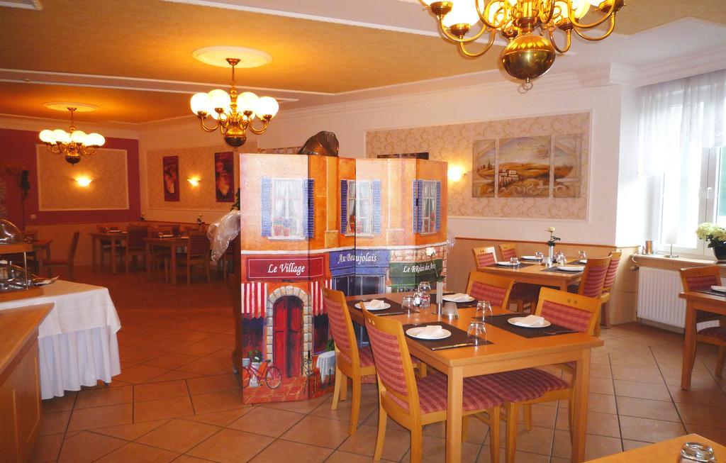 Hotel Abalone Remscheid Ngoại thất bức ảnh