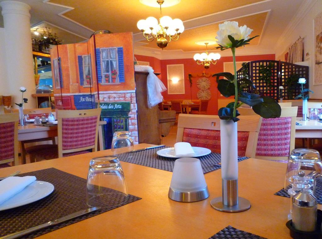 Hotel Abalone Remscheid Ngoại thất bức ảnh
