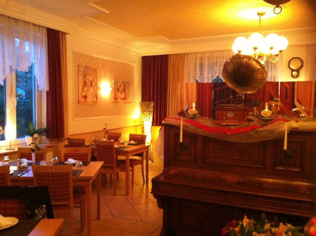 Hotel Abalone Remscheid Ngoại thất bức ảnh