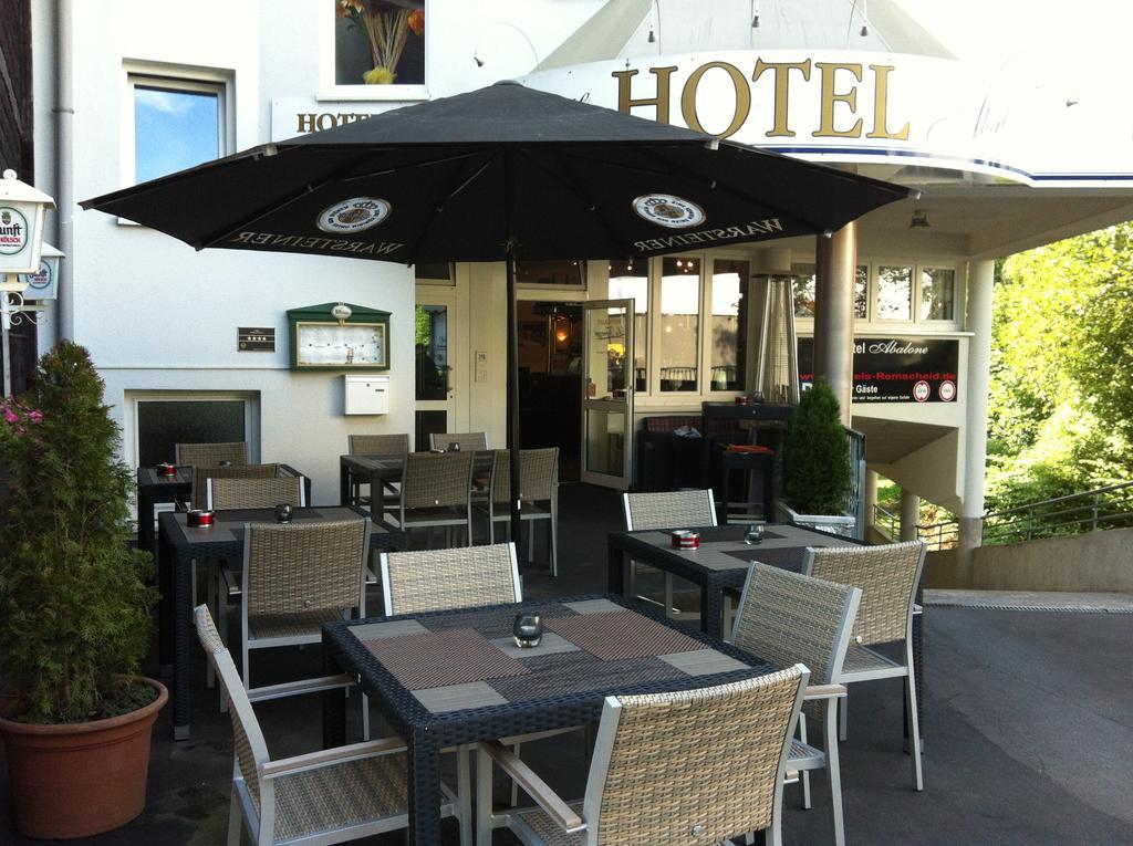 Hotel Abalone Remscheid Ngoại thất bức ảnh