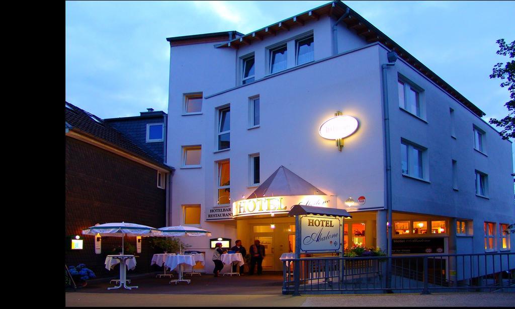 Hotel Abalone Remscheid Ngoại thất bức ảnh